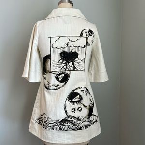 Nuvula Graphic print fashion jacket with vintage buttons. Women’s size XS